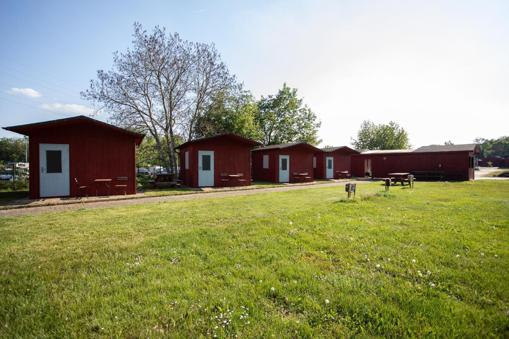 Prague Camping Dzban Екстериор снимка