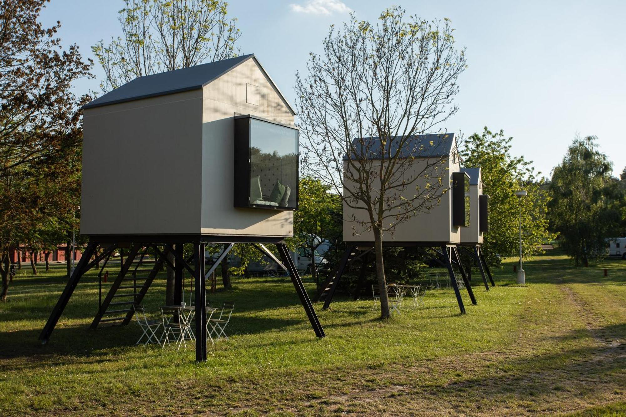 Prague Camping Dzban Екстериор снимка