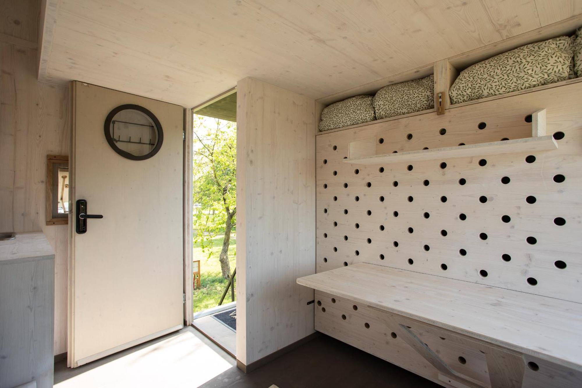 Prague Camping Dzban Екстериор снимка